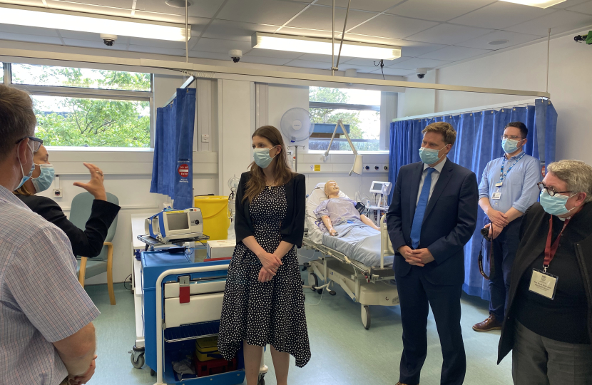 Steve Brine and Michelle Donelan hearing about nursing courses