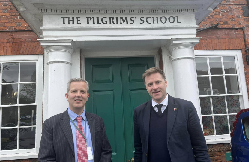 Pilgrims School