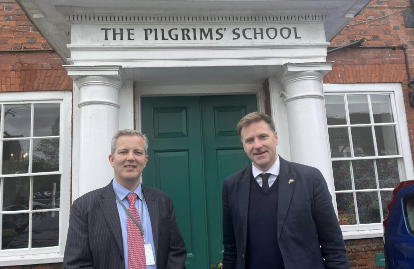 Pilgrims School