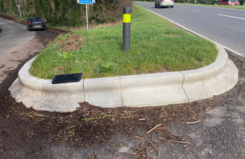 A31 kerbstone