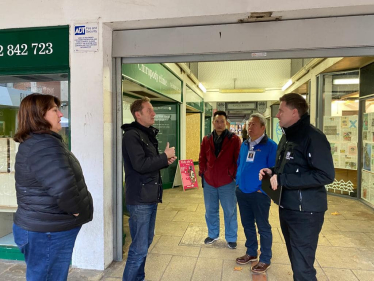 Pictured; Steve Brine MP with Neil, Heather, Tracey and Siu Hai in Kings Walk on Friday.